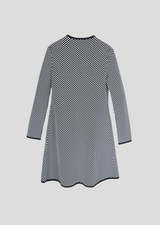 black/white diamond/black