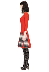 poppy red/tonal grey