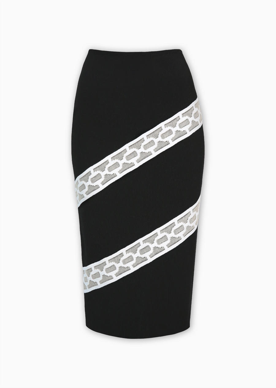 black/white